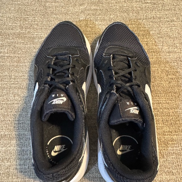 Nike Air Max SC Black and White Athletic Sneakers size 8.5 - Picture 5 of 6
